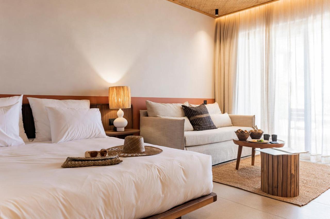 Aqua Terra 4*