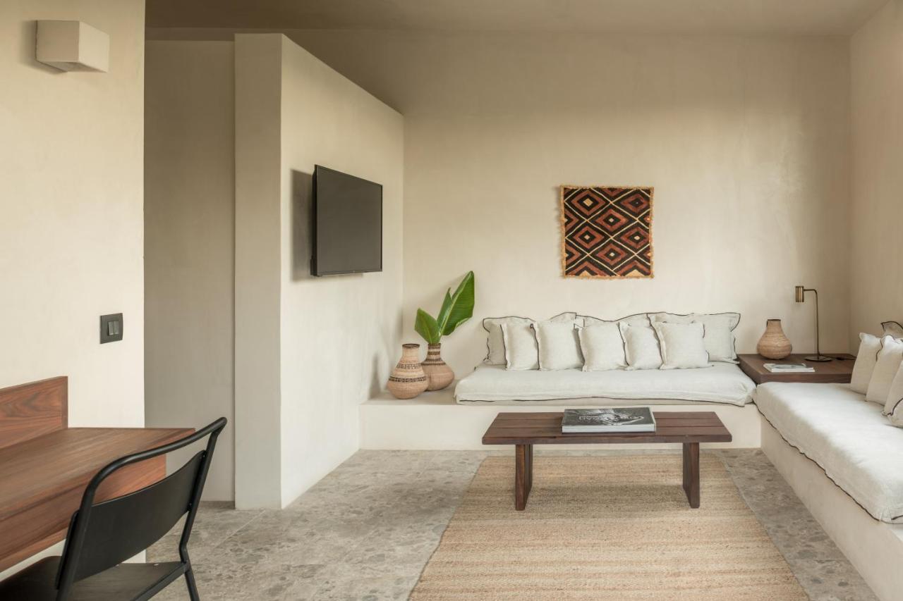 Hotel Aqua Terra 4*